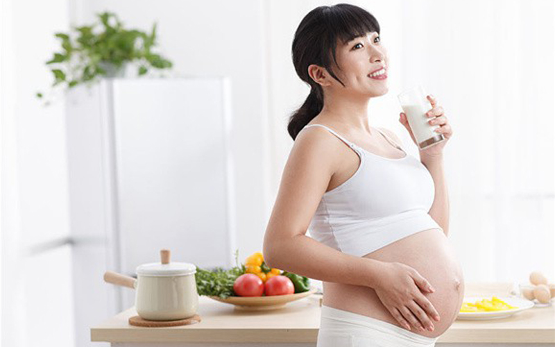 PHỤ NỮ VÀ VITAMIN – KHI DƯỠNG CHẤT TRỞ THÀNH CHÌA KHÓA CHO HÀNH TRÌNH LÀM MẸ KHỎE MẠNH